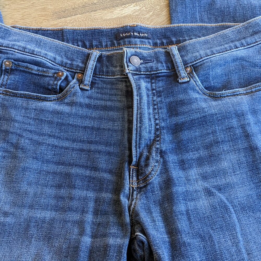 Lucky Brand Men's 410 Athletic Fit Jeans Straight Leg Jeans, Size W32 x L32